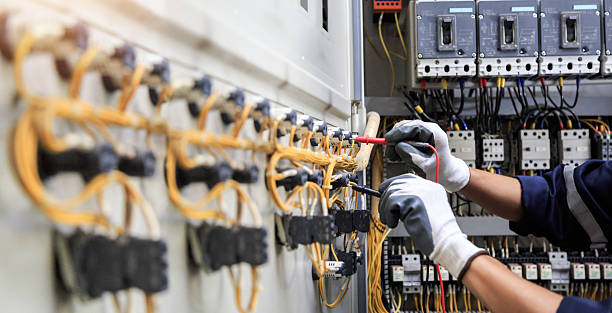 Professional Electrician technician working in Bellmore, NY